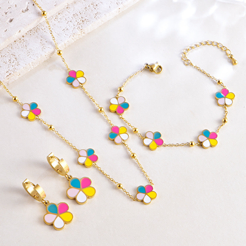 Kids Gold ID Charm Bracelet — 6 Charm Styles