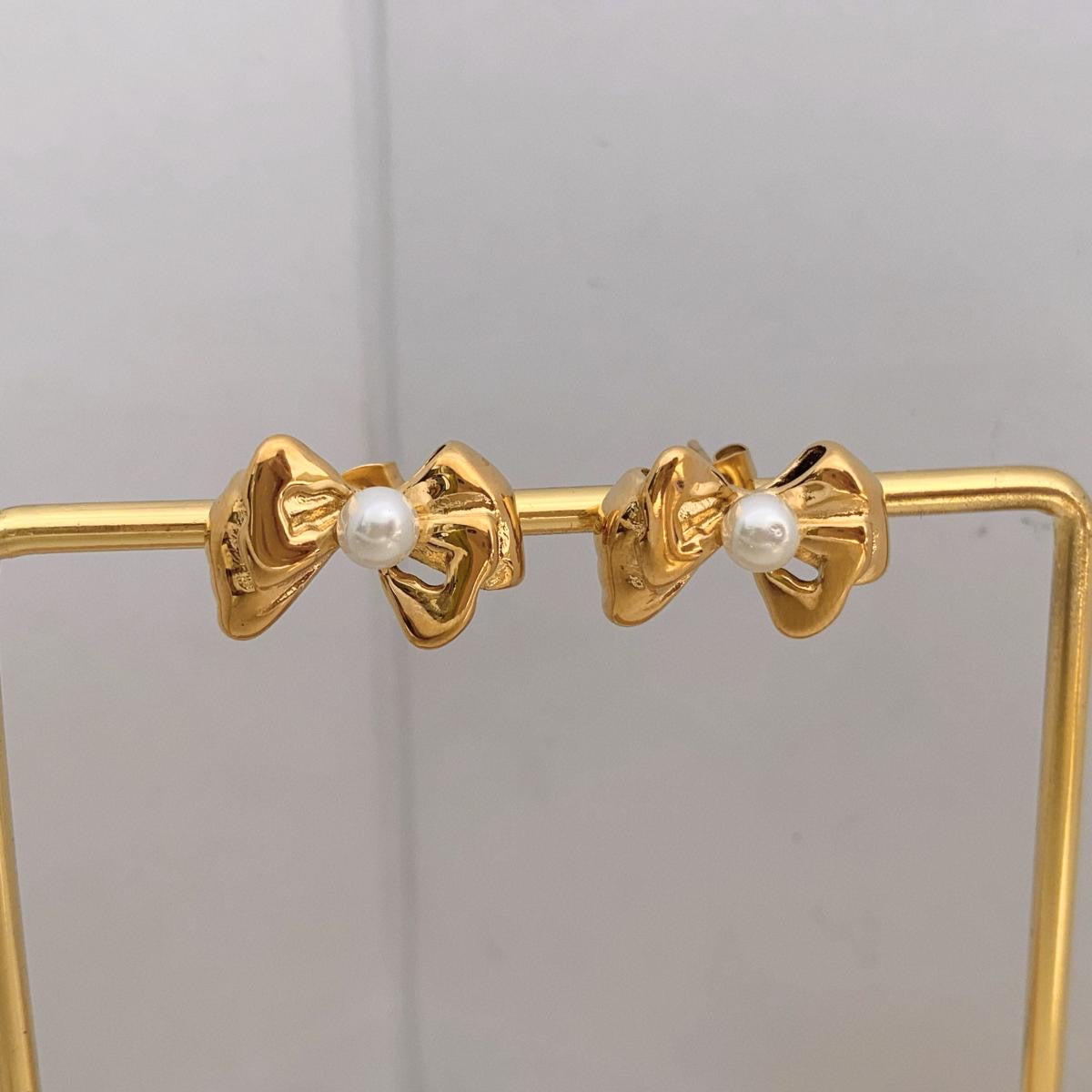 Gold Textured Earrings