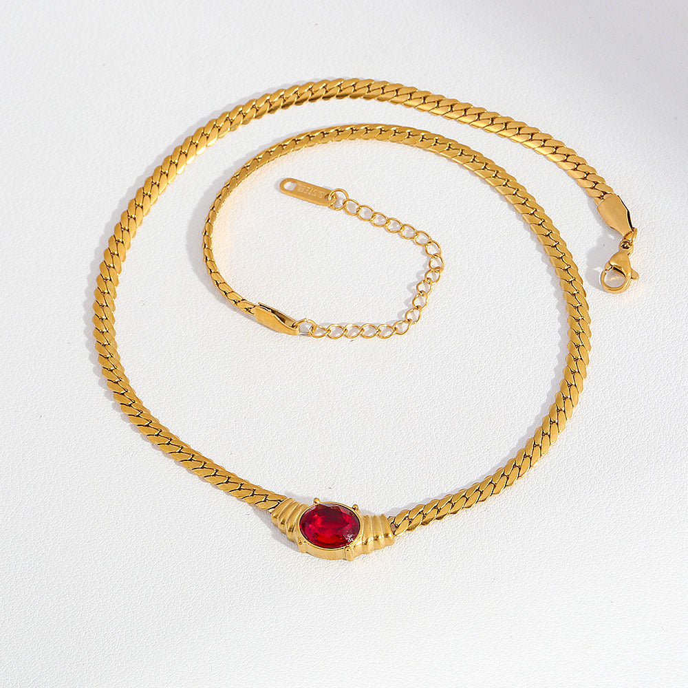 Oversized Gold Textured Leaf Pendant Paperclip Chain Necklace